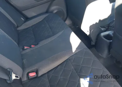 2020 Nissan Kicks Sv Xtronic Cvt z USA, uszkodzony, nr VIN 3N1CP5CV6LL505323